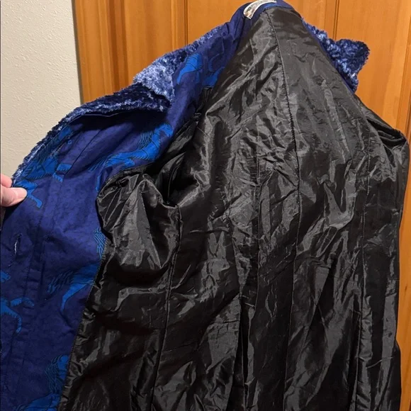 Marc Tino Fashion like new equestrian long  Women's Coat for fall/winter - Picture 14 of 14